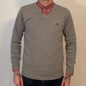 Fred Perry V Neck Sweater Men’s Medium